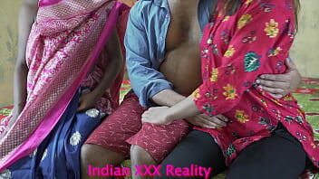 भचपुरी Bfxxxx 10 बची छोटी Seduces Step Brother for xxx hard fucking (tamil/english/hindi/bengali)-bengali xxx couple